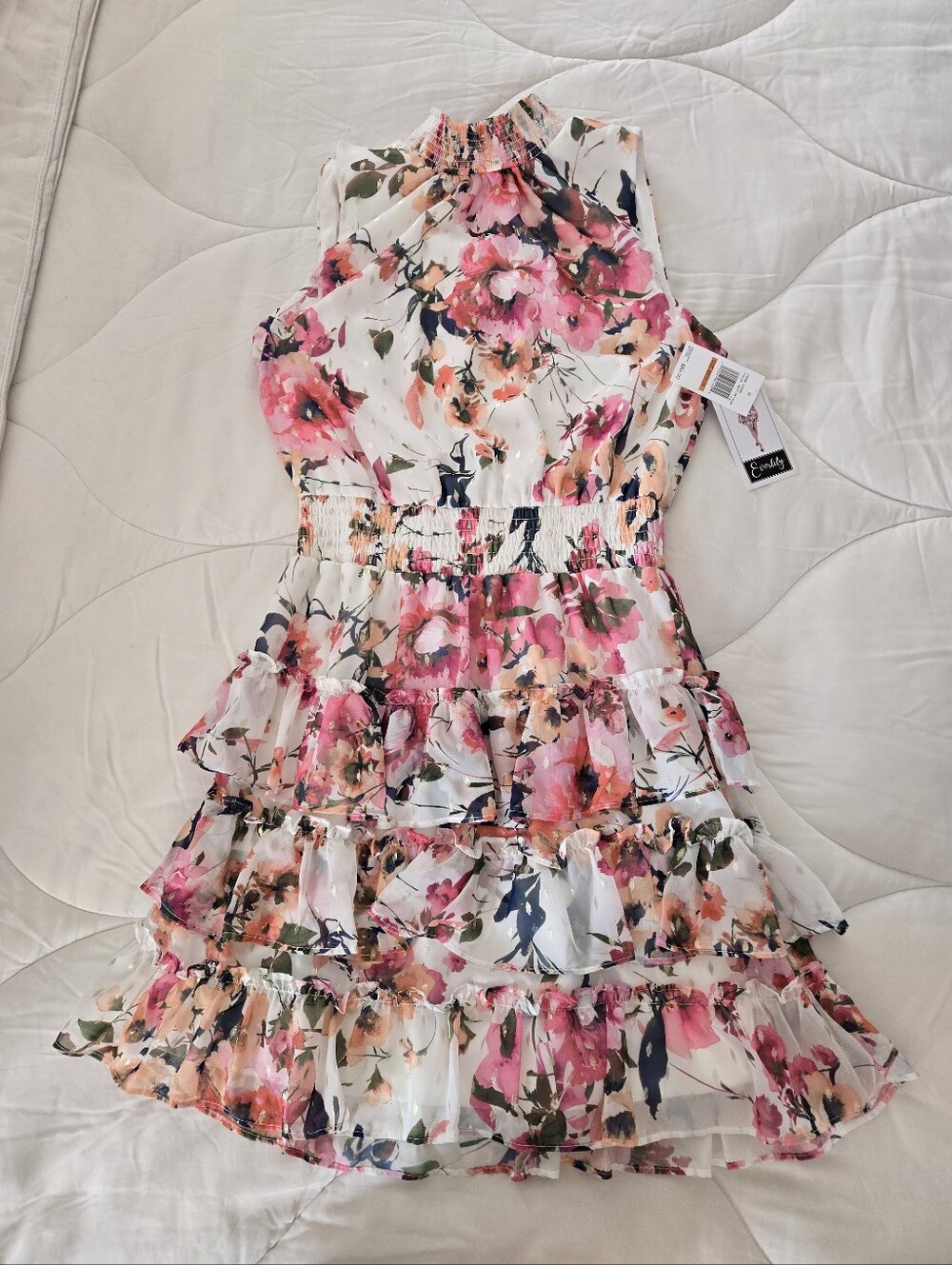 Everlily Floral Sleeveless Ruffle Tiered dress, size medium.